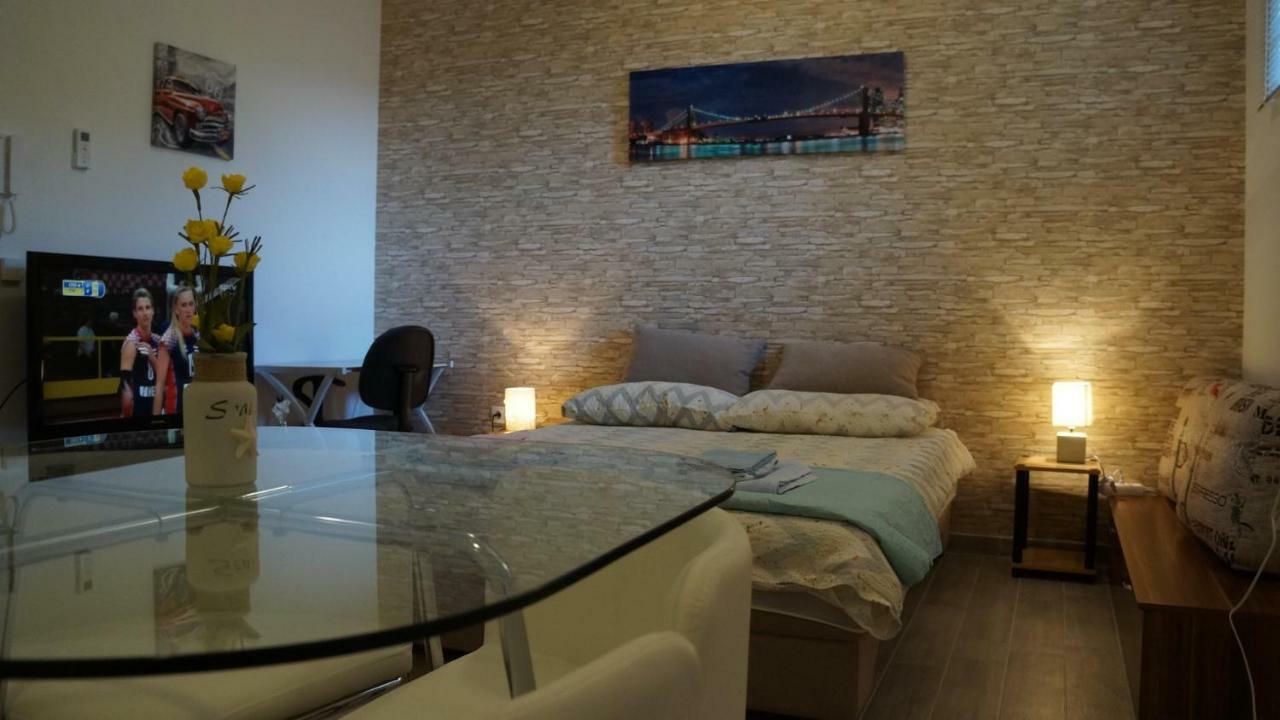 Apartmani Filip Zadar Diklo 外观 照片